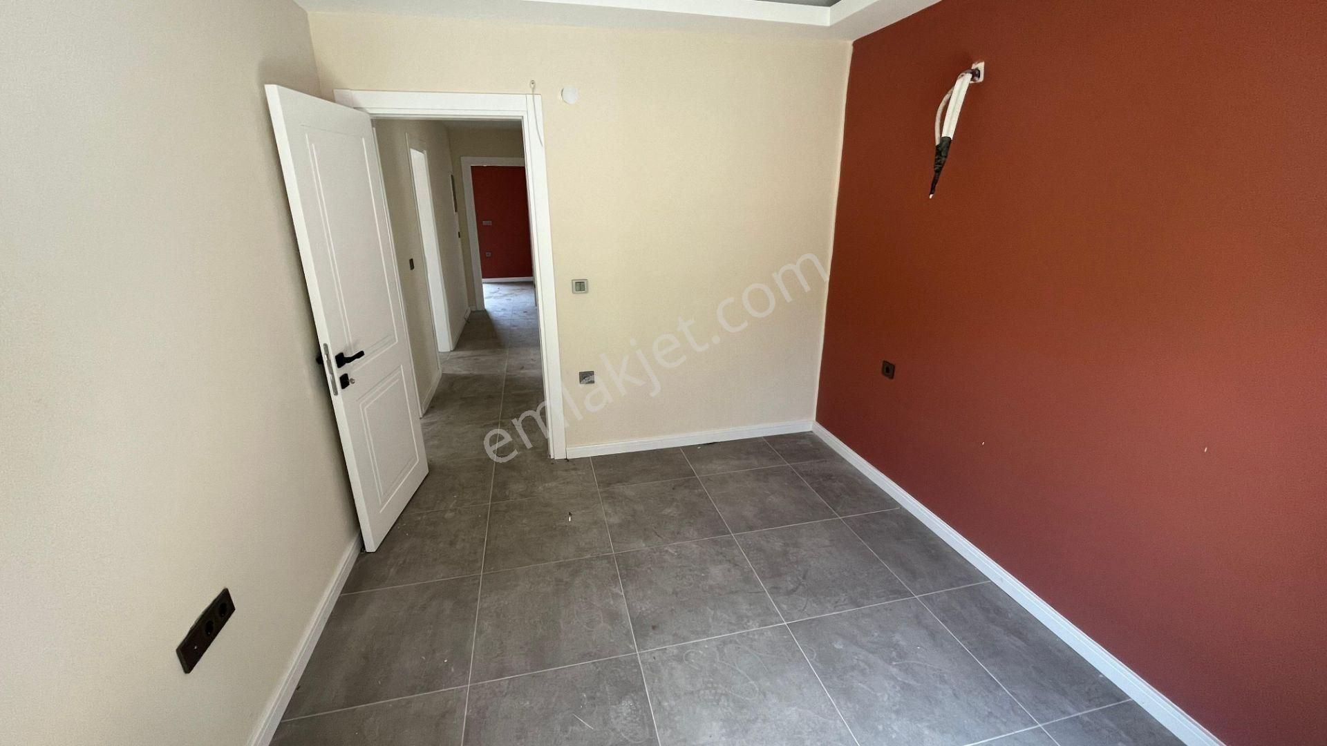 Ula Gökçe Mahallesinde Marmaris Ve Akyaka Yakın Sıfır Yazlık Daire - Görsel 12