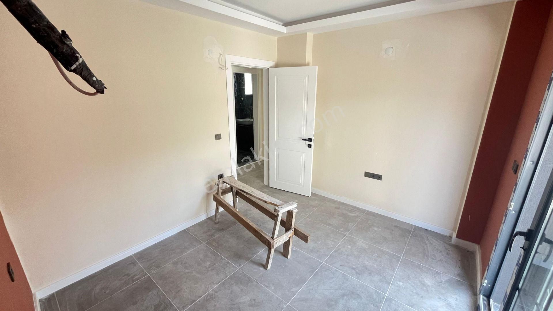 Ula Gökçe Mahallesinde Marmaris Ve Akyaka Yakın Sıfır Yazlık Daire - Görsel 5