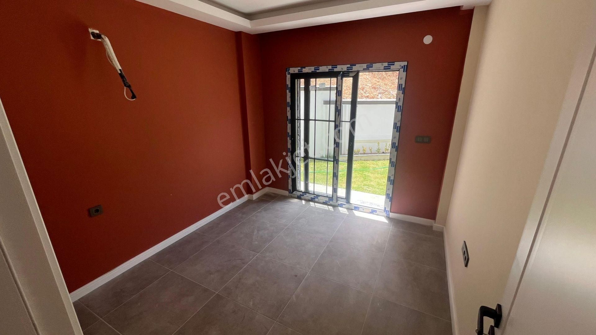 Ula Gökçe Mahallesinde Marmaris Ve Akyaka Yakın Sıfır Yazlık Daire - Görsel 7