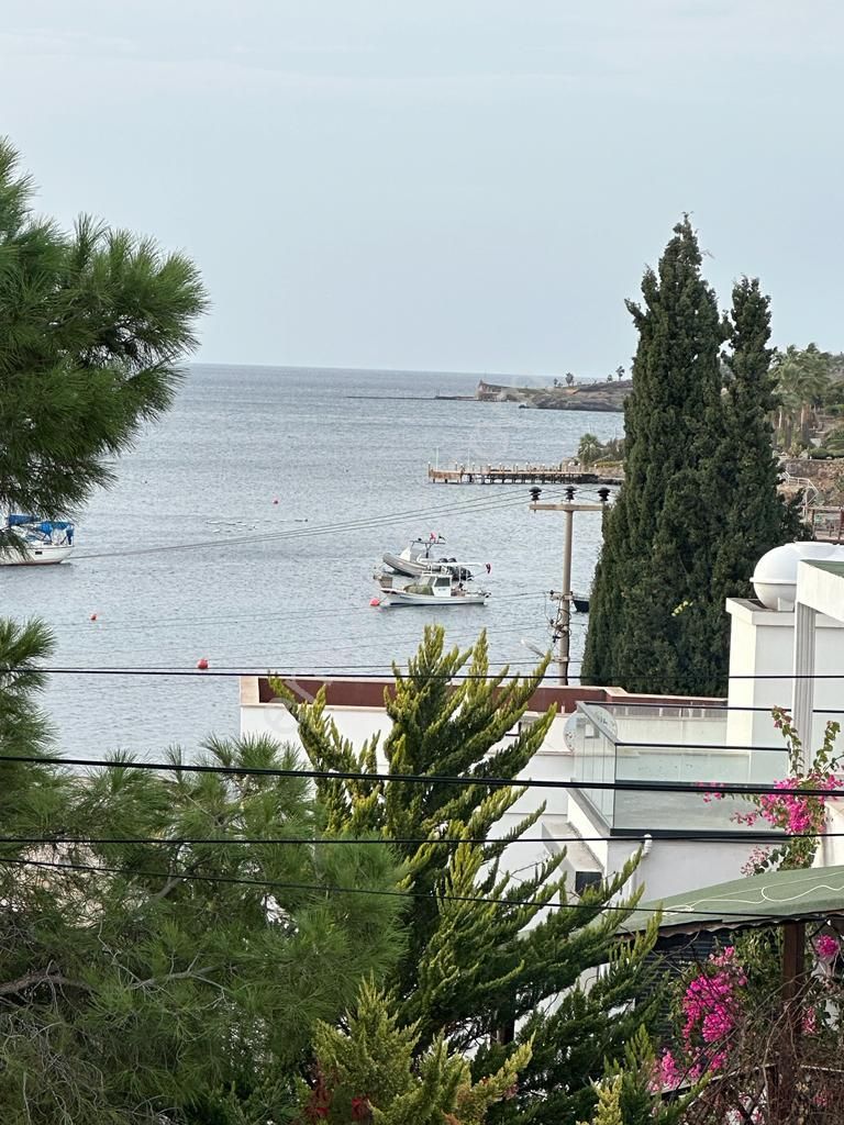 Bodrum Dirmil Satılık Villa  BODRUM GÖKÇEBEL EVLERİNDE DENİZ VE DOĞA MANZARALI