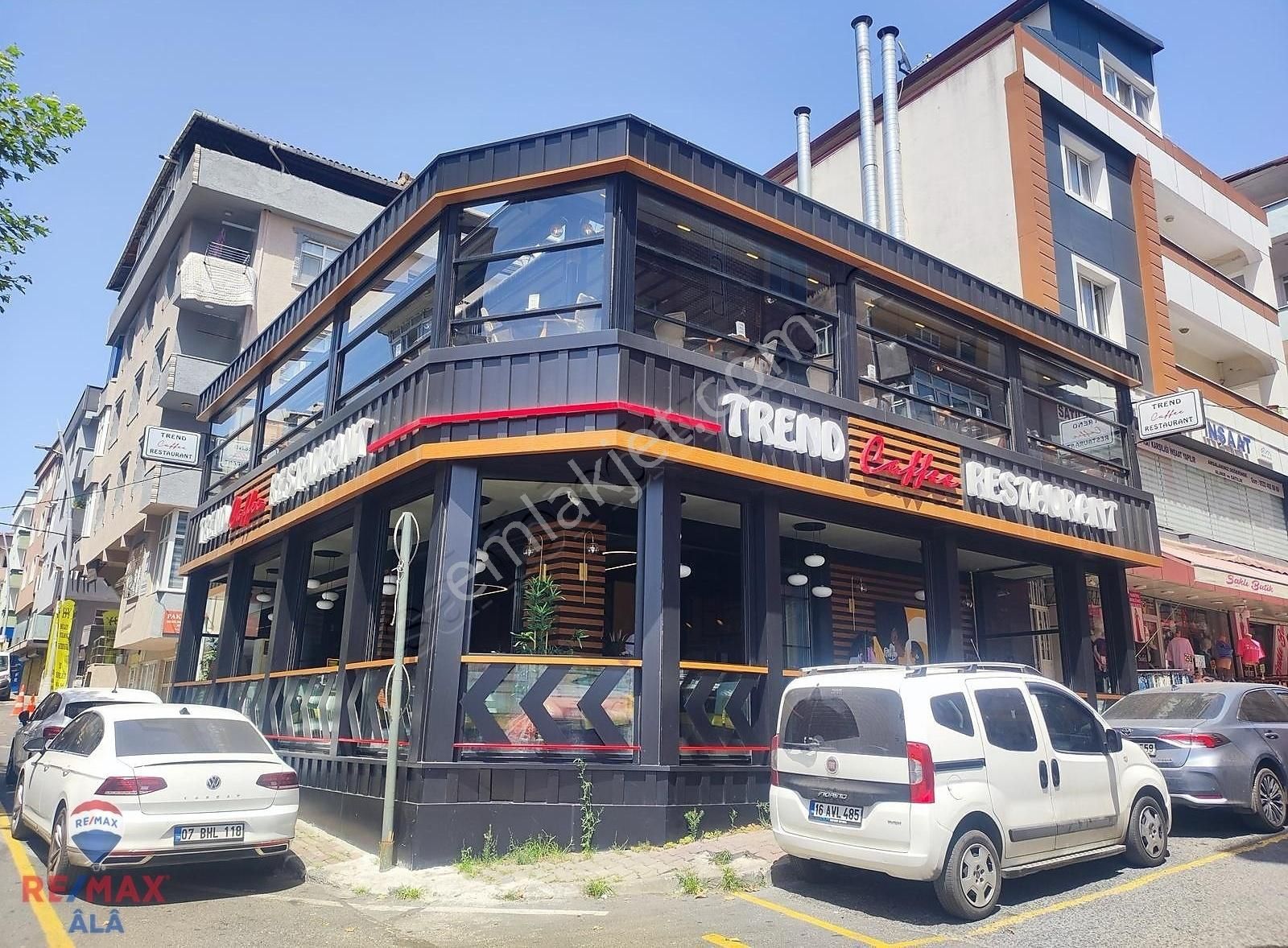 Sultangazi 75. Yıl Devren Kafe & Bar REMAX ENES'DEN İSMET PAŞA CAD. CEPHE DEVREN KİRALIK 2 KATLI CAFE