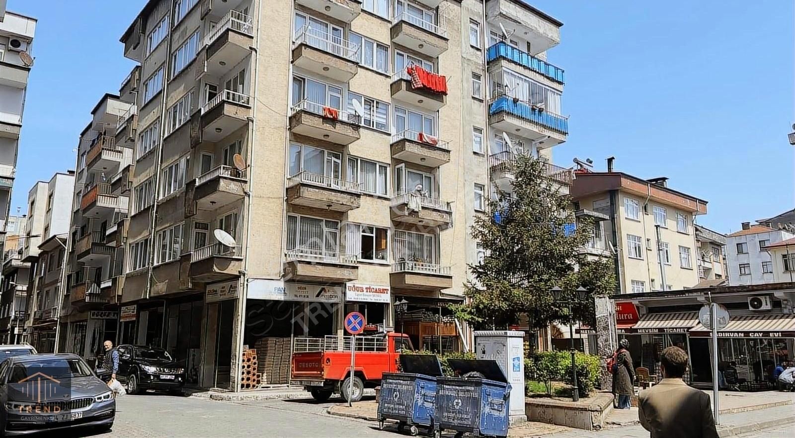 Beşikdüzü Cumhuriyet Satılık Daire TREND GAYRİMENKUL BEŞİKDÜZÜ MERKEZ SATILIK 2+1 DAİRE