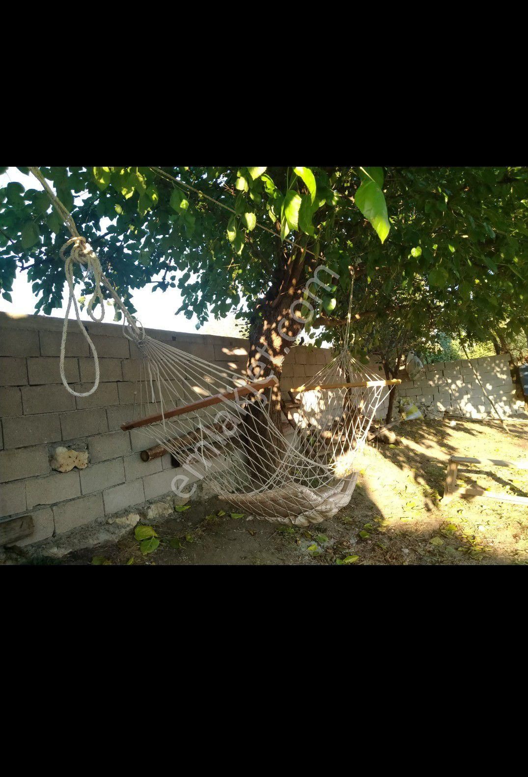 Mustafakemalpaşa Sünlük Satılık Köy Evi Bahçeli Köy Evi