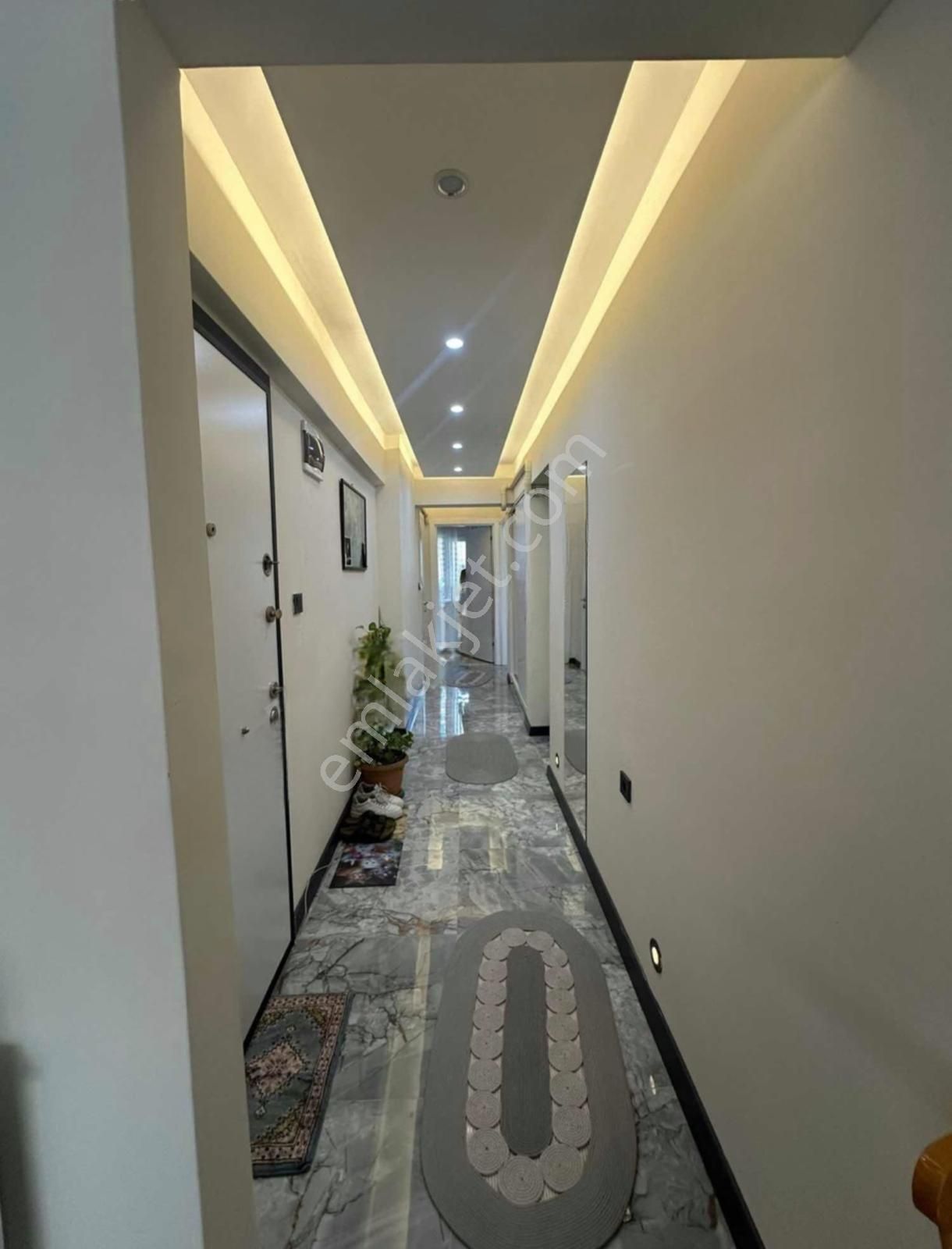 Konak Çankaya Satılık Daire  ACİLL KONAK HATAY KARAKOL YAKINI 2+1 90M2 D.GAZLI AYRI MUTFAK FULL TADİLATLI LÜX FERAH DAİRE