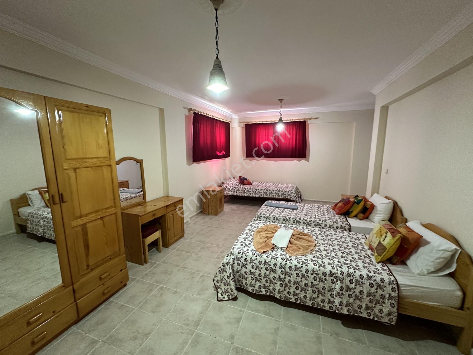 Satılık Ortak Havuzlu Villa Mükemmel Konumda - Görsel 26