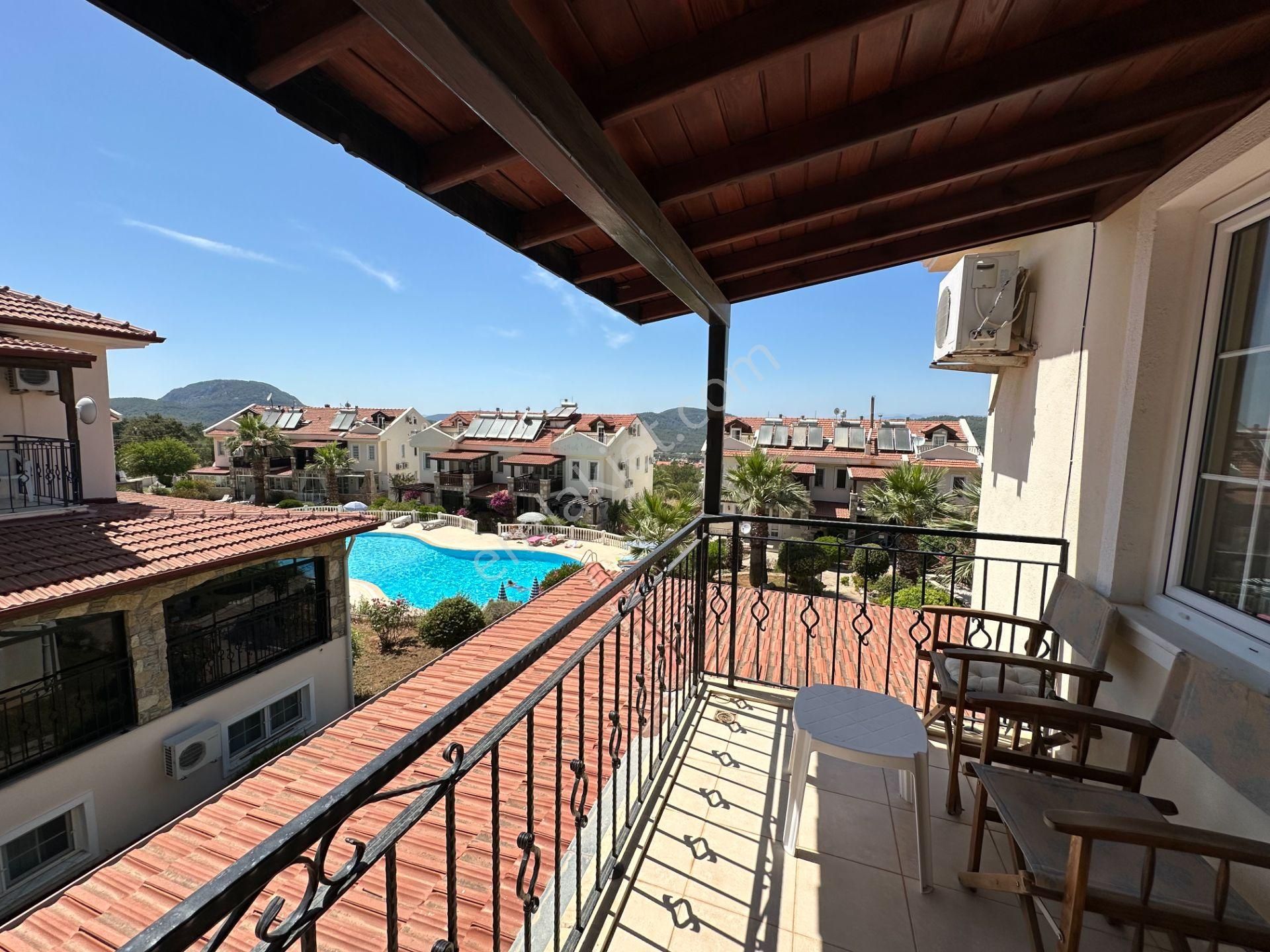 Satılık Ortak Havuzlu Villa Mükemmel Konumda - Görsel 14