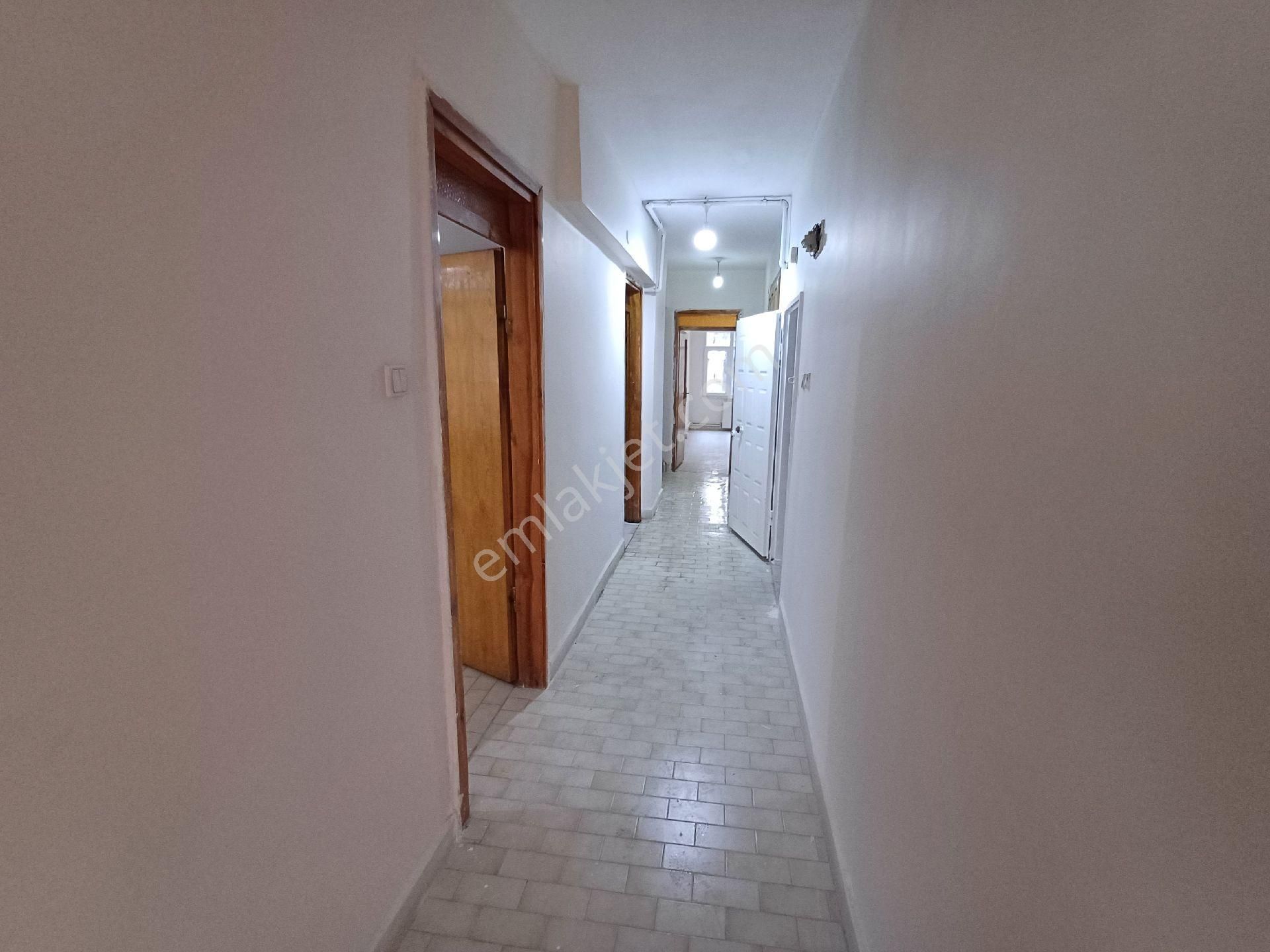 Kiralık 3+1 Ofis Rızvanağa Buket Lahmacun Sokağı - Görsel 15