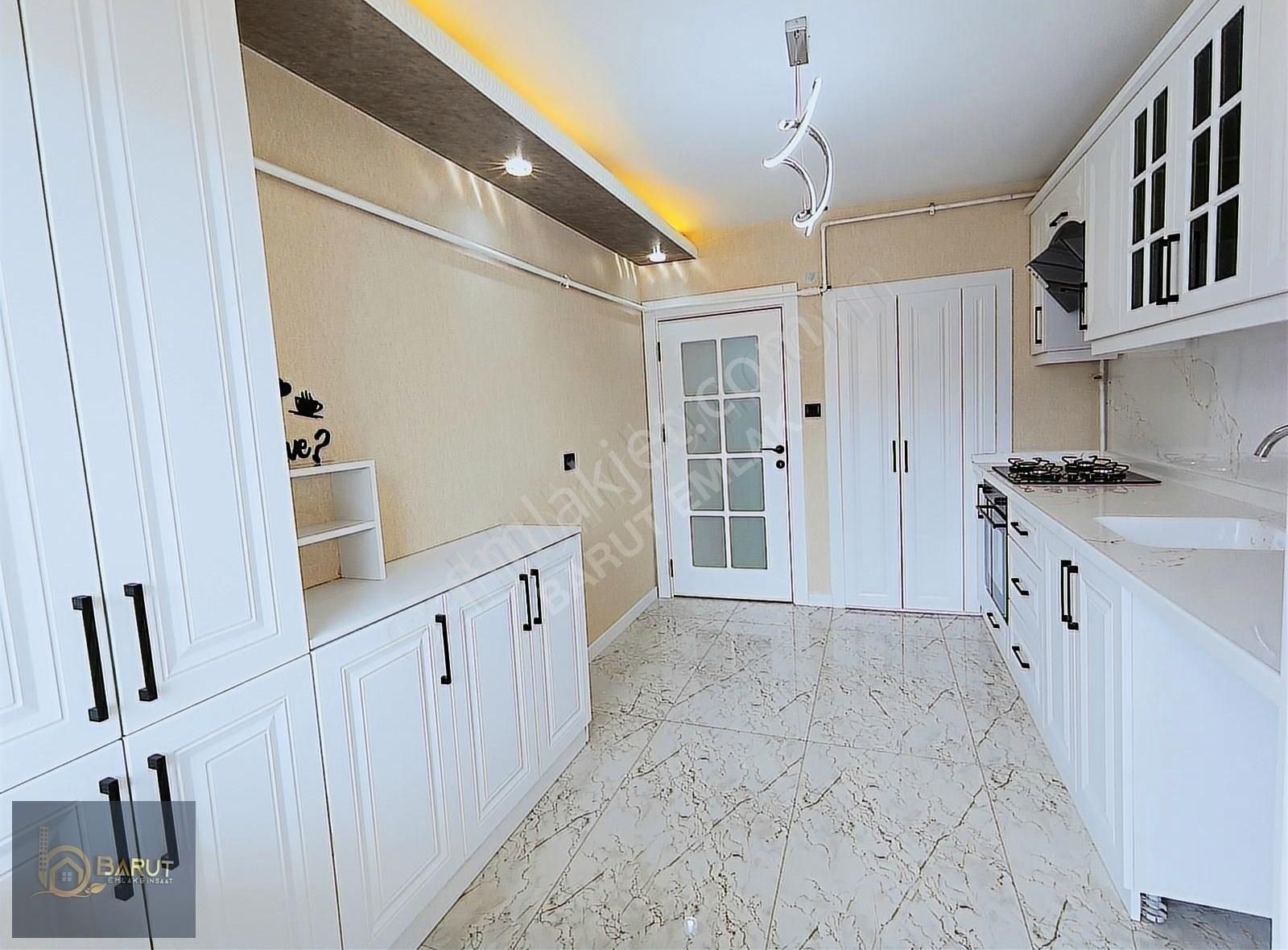 Pursaklar Fatih Satılık Daire BARUTTAN HİCRET CAMİ YAKINI GÜNEY C. FULL YAPILI 3+1 DAİRE 3.KAT