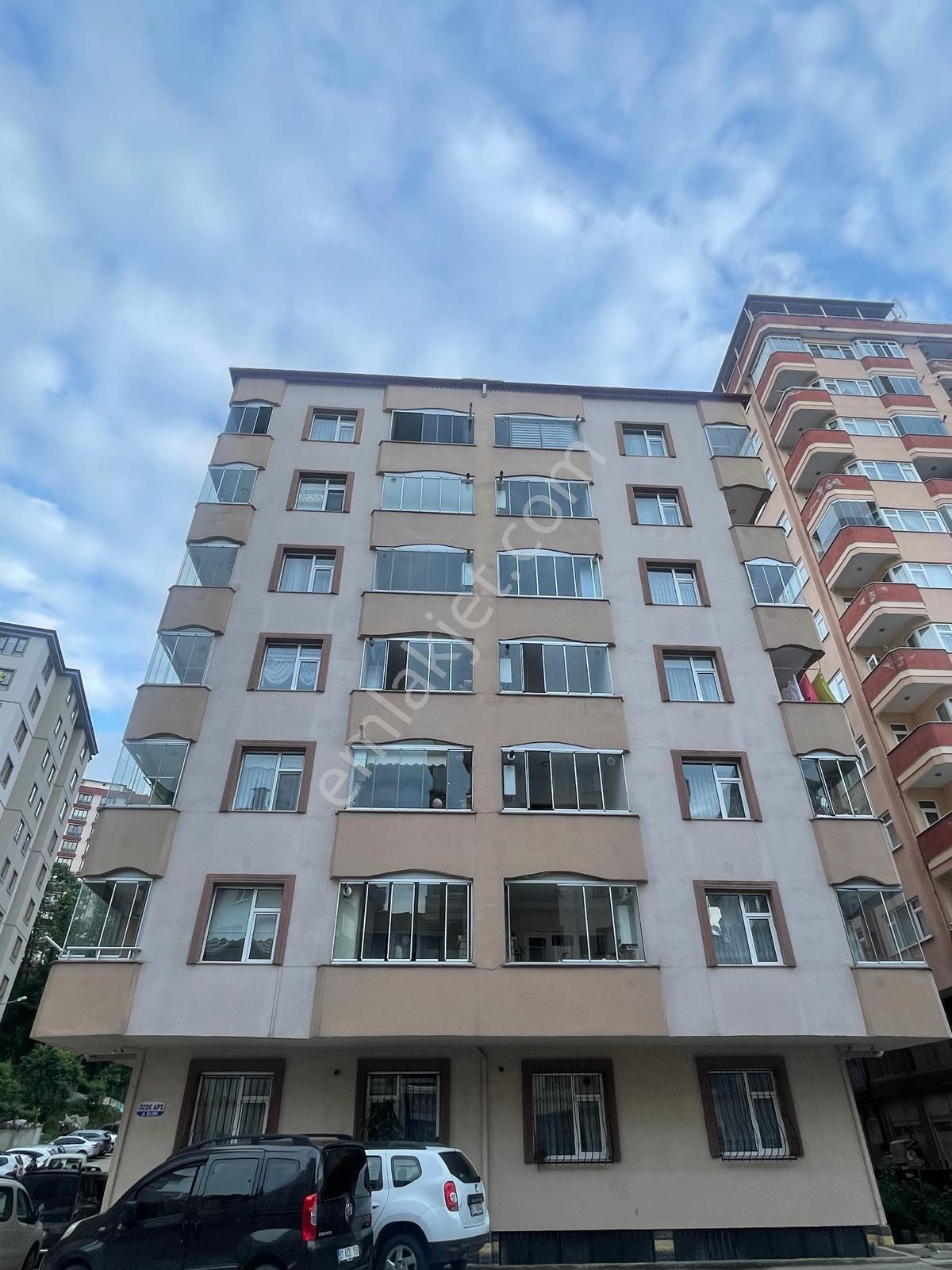 Rize Merkez Müftü Satılık Daire BALC OLD GAYRİMENKULDEN SATILIK FIRSAT DAİRE !