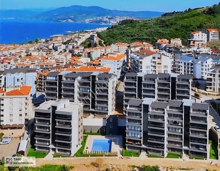 Mudanya Halitpaşa Satılık Daire MUDANYA HALİTPAŞA'DA DENİZ MANZARALI LÜKS TAKASA AÇIK DAİRE