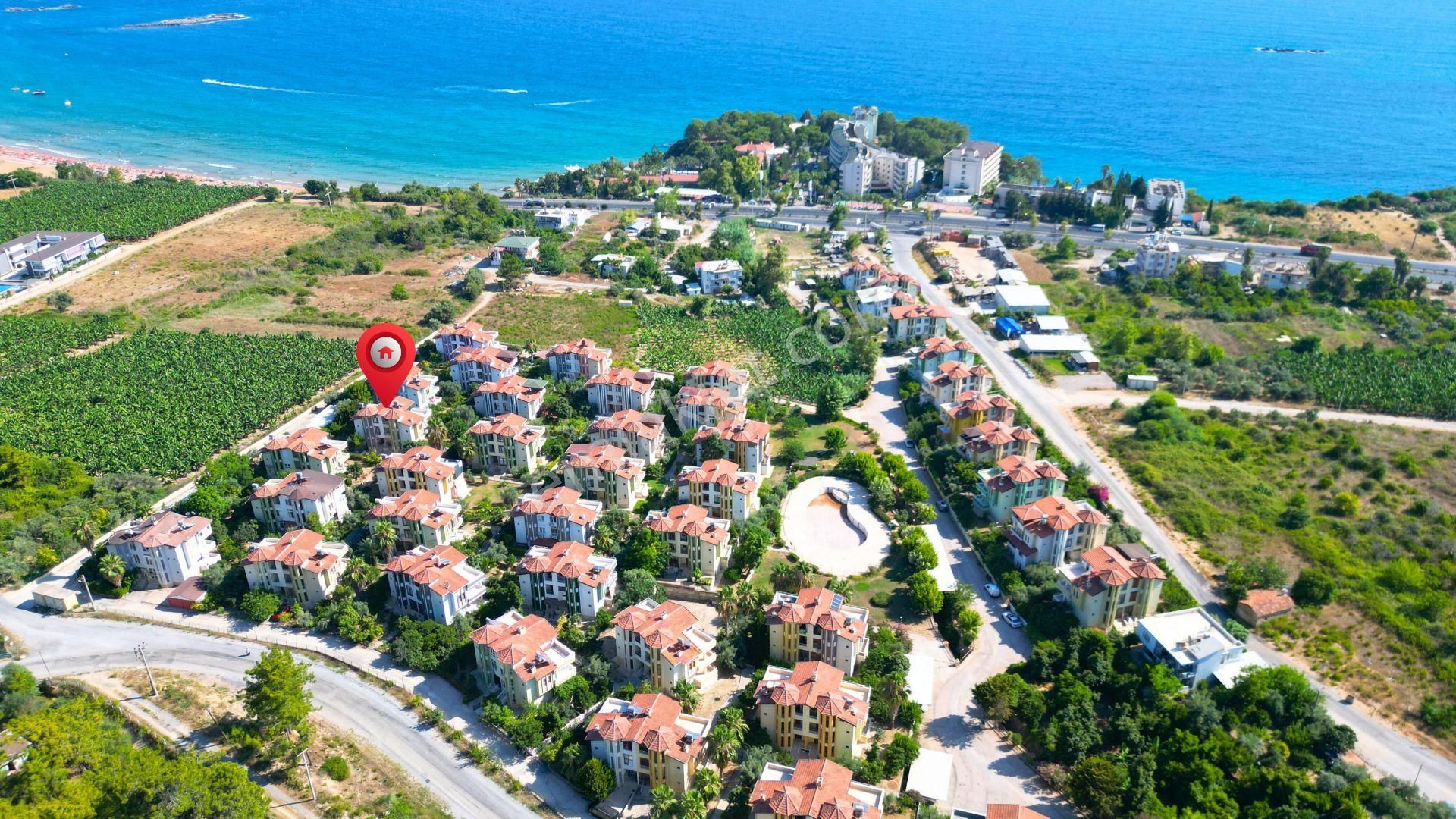 Alanya İncekum Satılık Villa  SATILIK 4+1 EŞYALI VİLLA, ARSA PAYI YÜKSEK