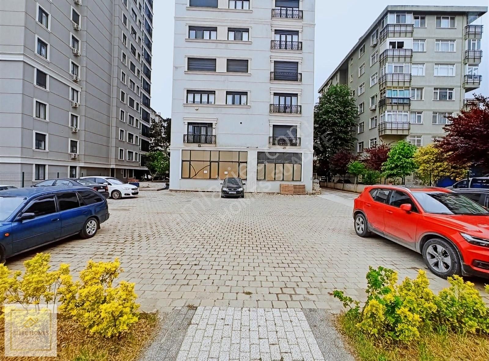 Kadıköy Erenköy Satılık Daire TEK YETKİLİ ERENKÖY İSTASYON CADDESİNDE YENİ BİNADA LÜKS 3+1