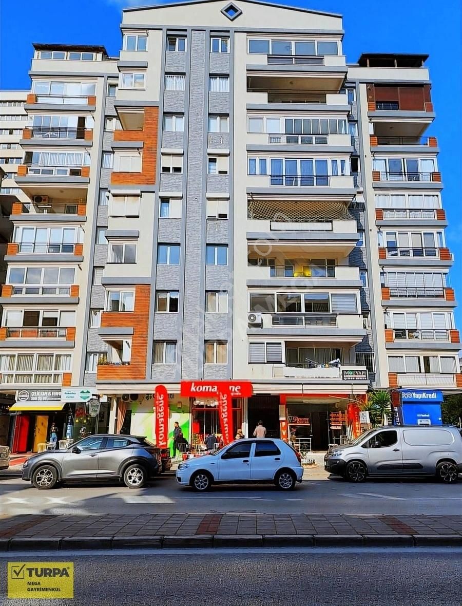 Karşıyaka Bahçelievler Satılık Daire KARŞIYAKA ORDU BULVARI ÜZERİNDE ŞAHANE KONUMDA SATILIK 3+1 DAİRE