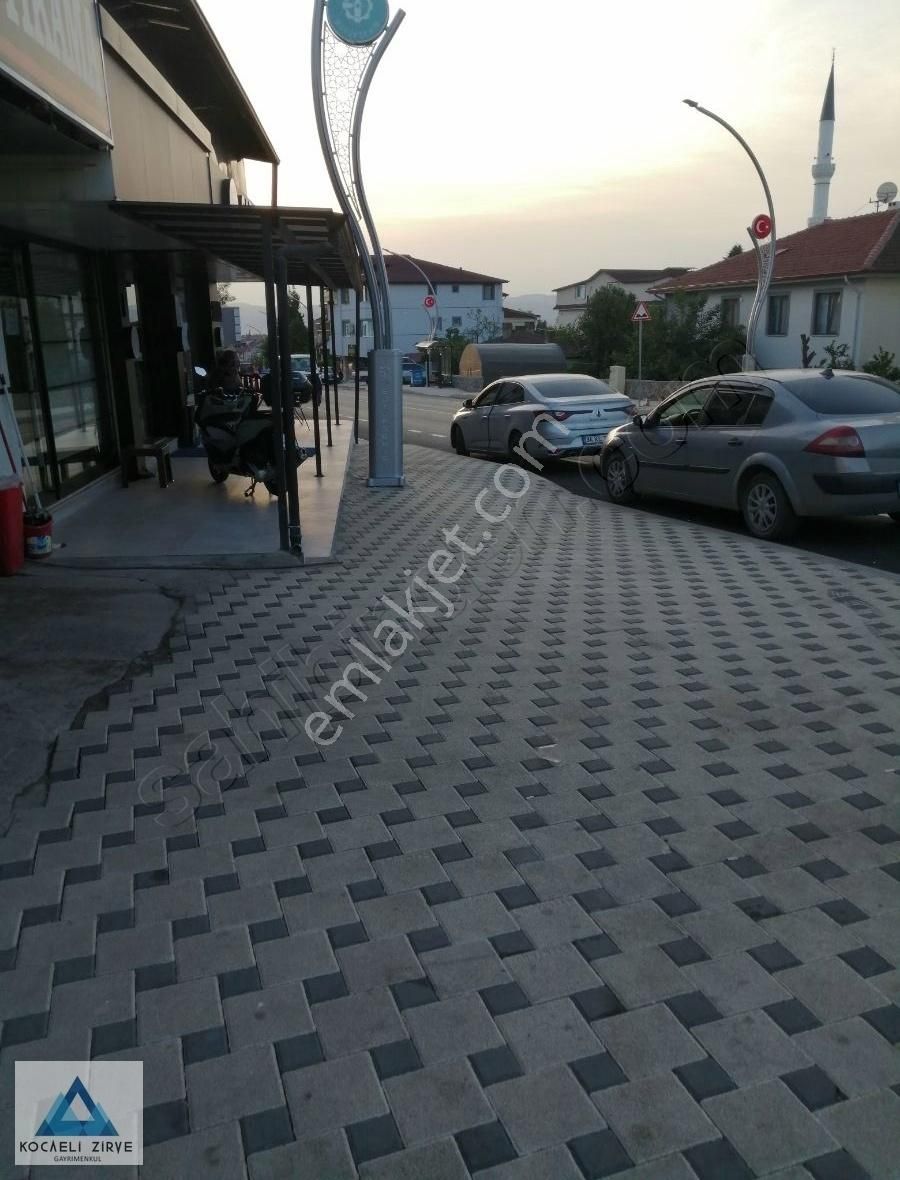 Başiskele Ovacık Kiralık Ofis KOCAELİ ZİRVE GAYRİMENKUL'DEN 30 M2 KİRALIK İŞYERİ