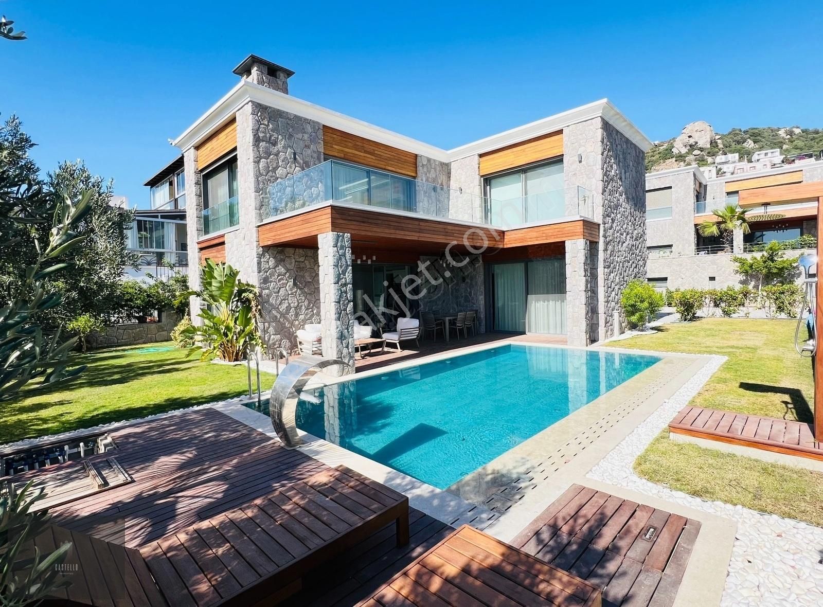 Bodrum Yalıkavak Merkezde Müstakil Havuzlu Satılık Villa - Görsel 21