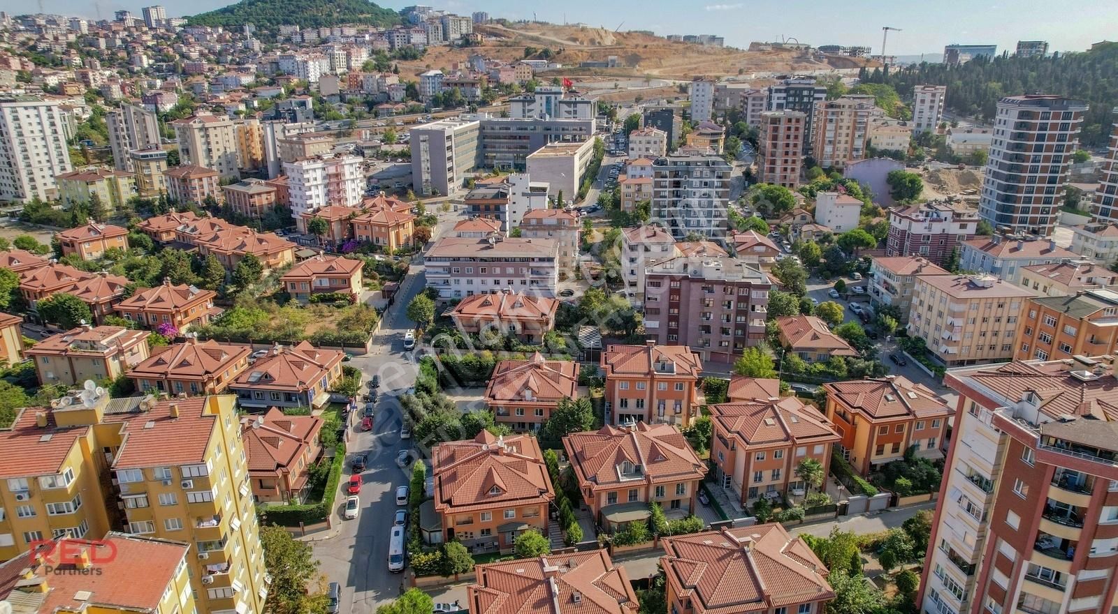 Pendik Doğu Satılık Villa VİLLA UZMANI NADİRE'DEN Pendik Doğu Mahallesi Alibey Villaları