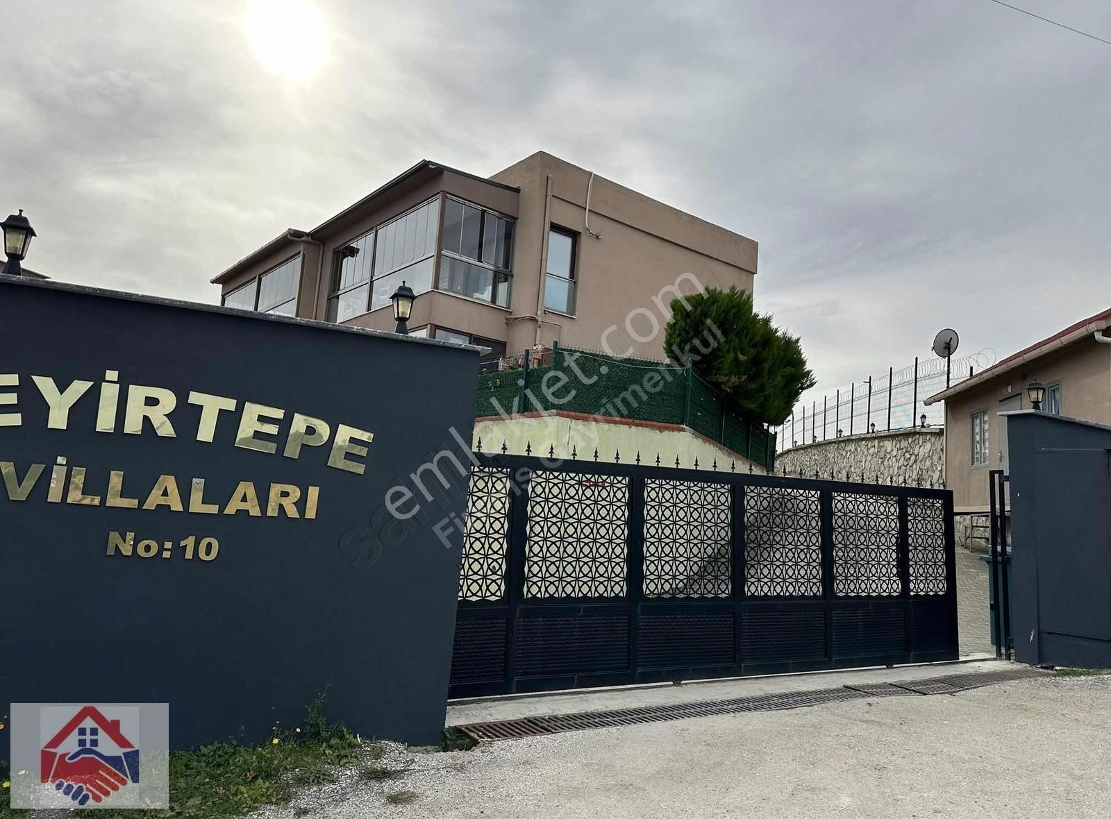 Şile Ahmetli Satılık Villa ŞİLE AHMETLİ'DE SEYİR TEPE VİLLALARINDA 200m2 3+1 SATILIK VİLLA