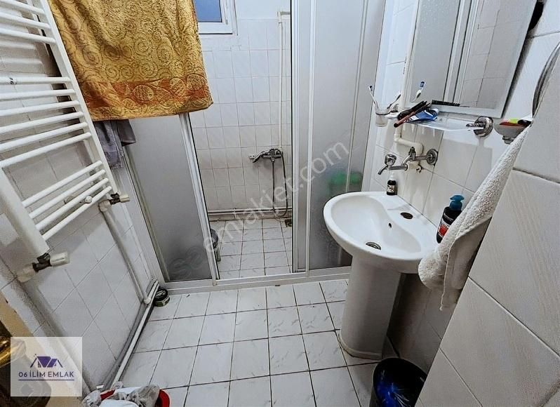 Sincan Selçuklu Satılık Daire SİNCAN SELÇUKLU'DA ARA KATTA SATILIK 2+1 BAĞIMSIZ DAİRE