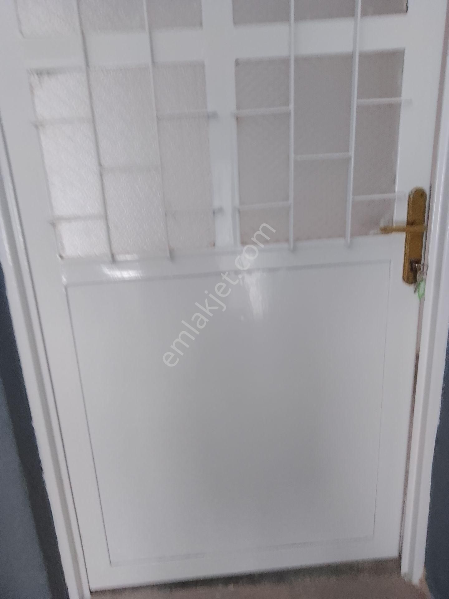 Yukarı Pazarcı Mah 3+1 Kiralık Daire 19000tl