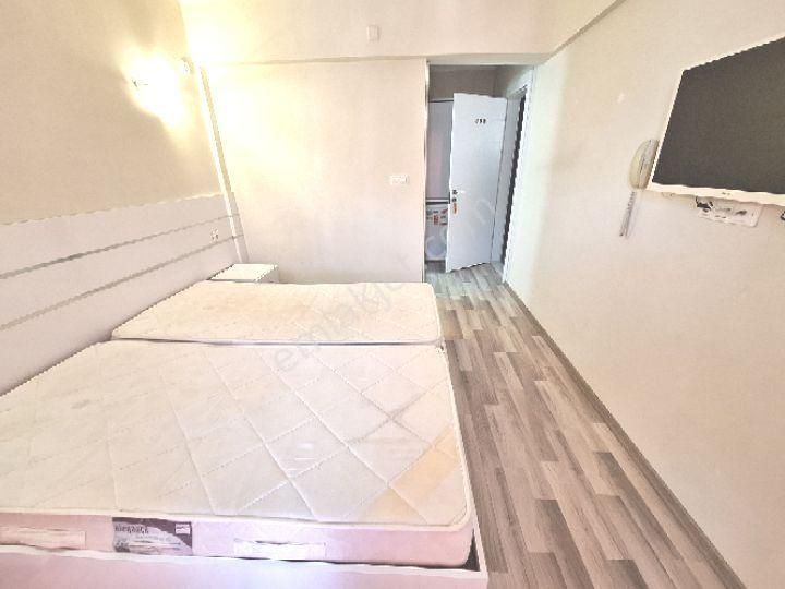 Kuşadası Türkmen Kiralık Daire 10.000tl 1+0 Apart Oda(mutfaksız)!!kuşadası Çarşı Merkezde