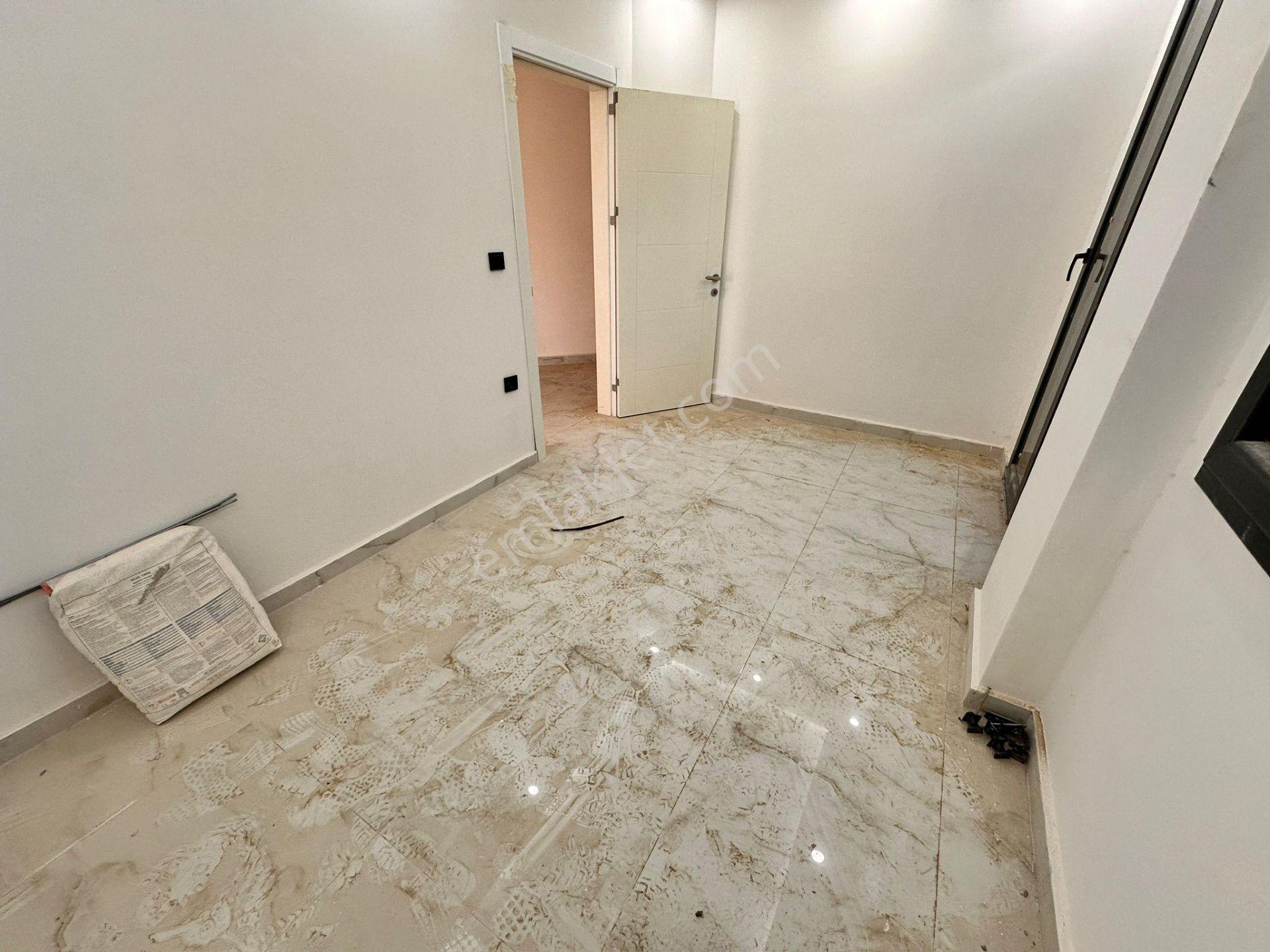 Didim Hisar Mahallesi Yuvakur Emlaktan Acil Satılık 3+1 Villa Bahçeli Havuzlu Köşe Başı - Görsel 17