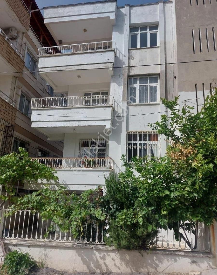 Belen Derebahçe Satılık Daire BELEN DEREBAHÇE MAHALLESİNDE 2+1 SATILIK DOGALGAZLI KOMBİLİ LÜKS DAİRE