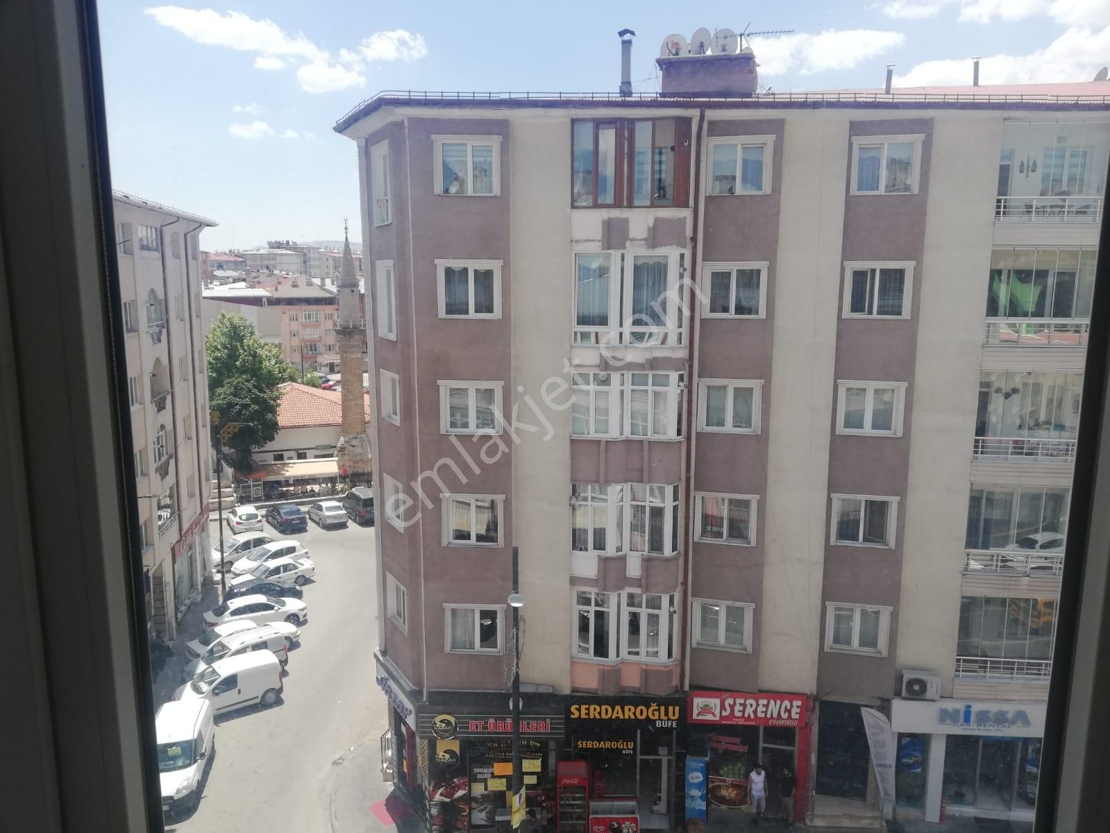 Sivas Merkez Örtülüpınar Satılık Daire ÇARŞI MERKEZDE TEMİZ DAİRE