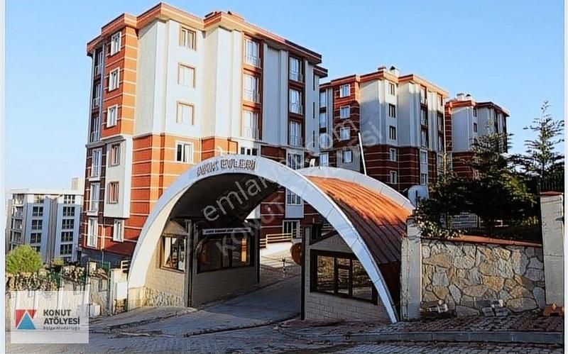 Pendik Çamlık Satılık Daire BÖLGESİNİN EN GENİŞ DAİRESİ TAHLİYE GARANTİLİ SATILIK 3+1