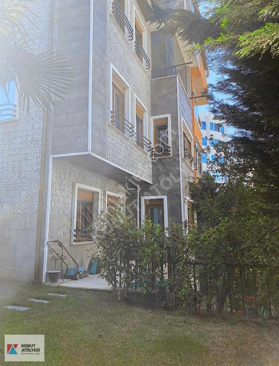 Pendik Çamlık Satılık Villa ÇAMLIKTA MUHTEŞEM SATILIK 8+2 EMSALSİZ VİLLA