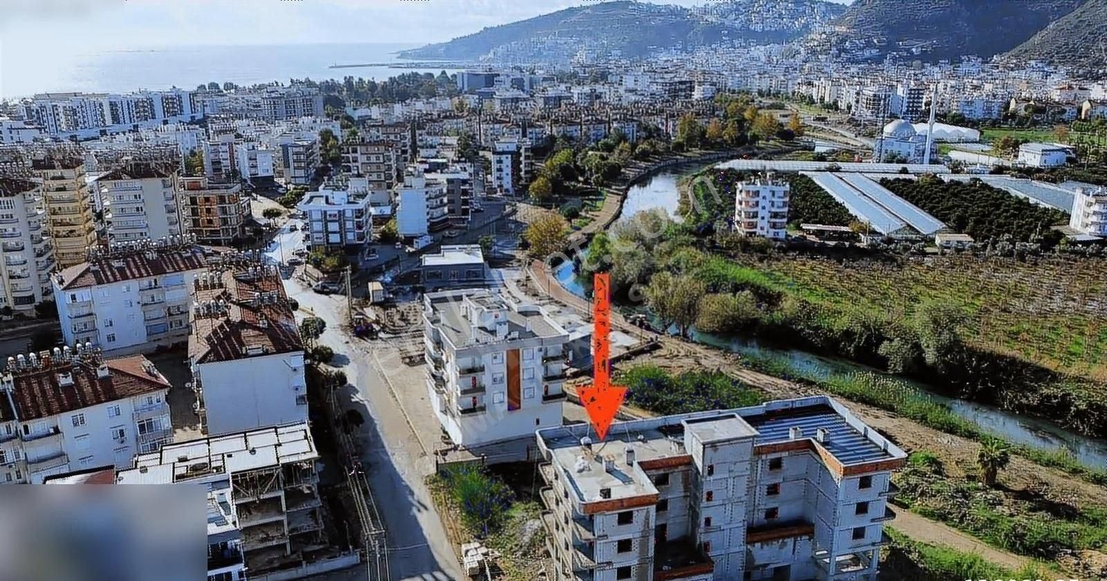 Finike Kum Satılık Daire ÇAY KENARINDA GÜNEY DOĞU CEPHELİ 100 M2 SATILIK 2+1 DAİRE