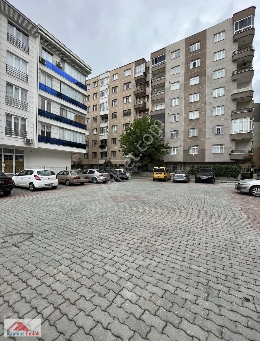 Selçuklu Işıklar Satılık Daire IŞIKLAR MAH. 3+1 KOMPLE YAPILI GENİŞ DAİRE