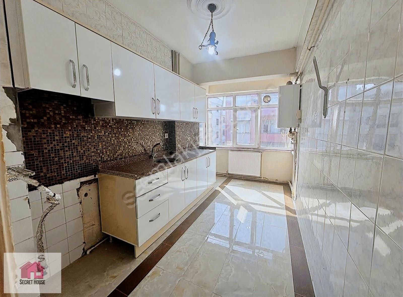 Beylikdüzü Gürpınar Satılık Daire SECRET HOUSE'dan 3+1 SATILIK DAİRE