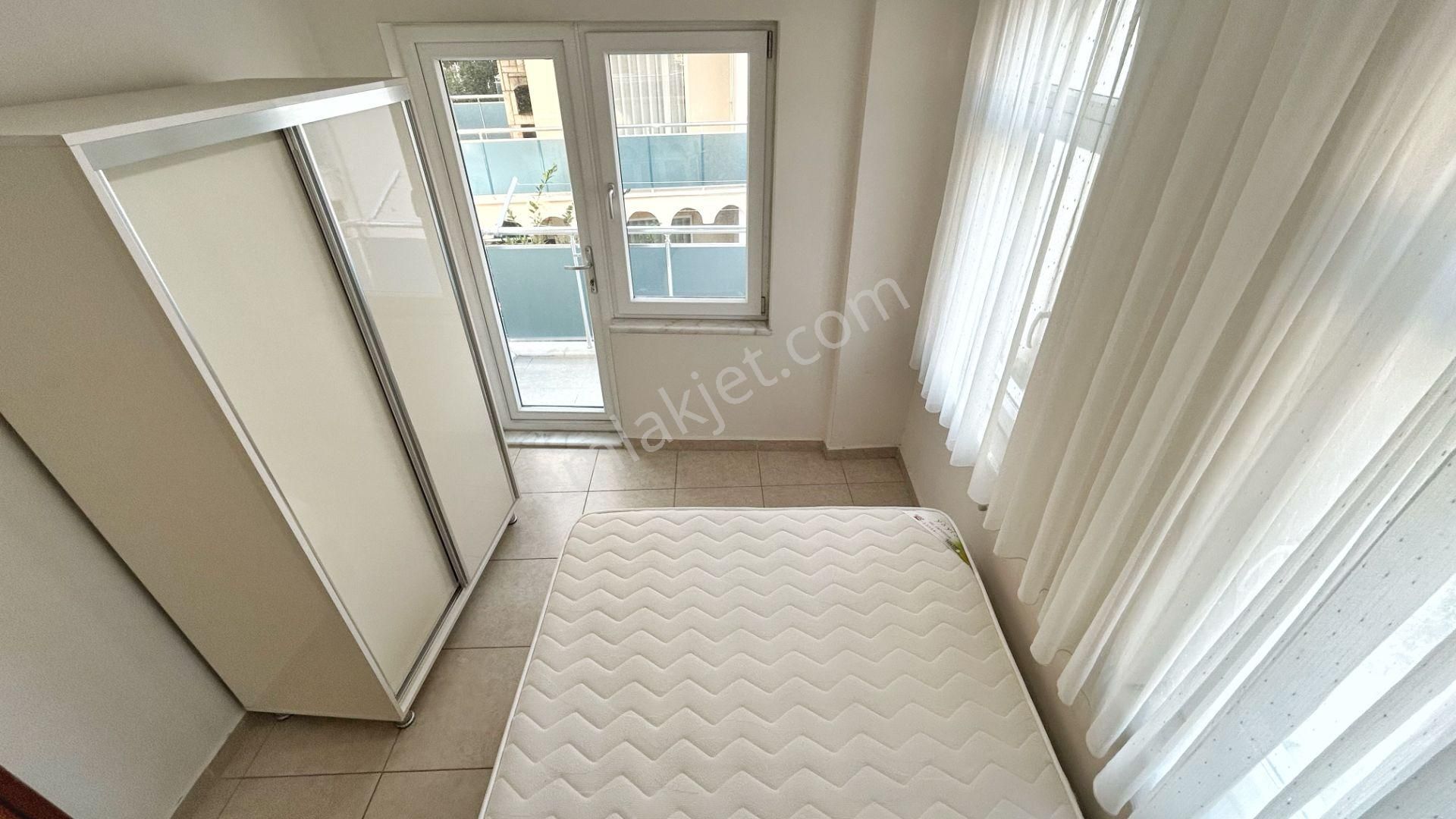 Altınoluk / Yağcılar Mevkiinde Eşyalı Ara Kat 2+1 Daire. - Görsel 9