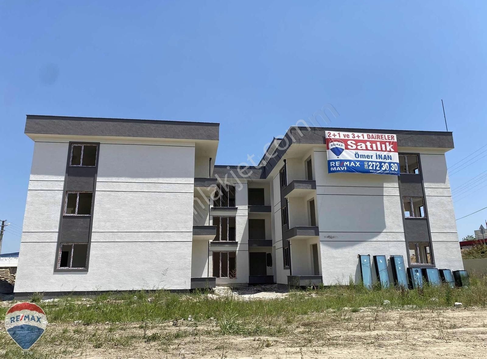 Arifiye Arifbey Satılık Daire ÖMER İNAN'DAN ARİFİYE SAPANCA KAVŞAĞINDA 3+1 TERASLI SIFIR DAİRE