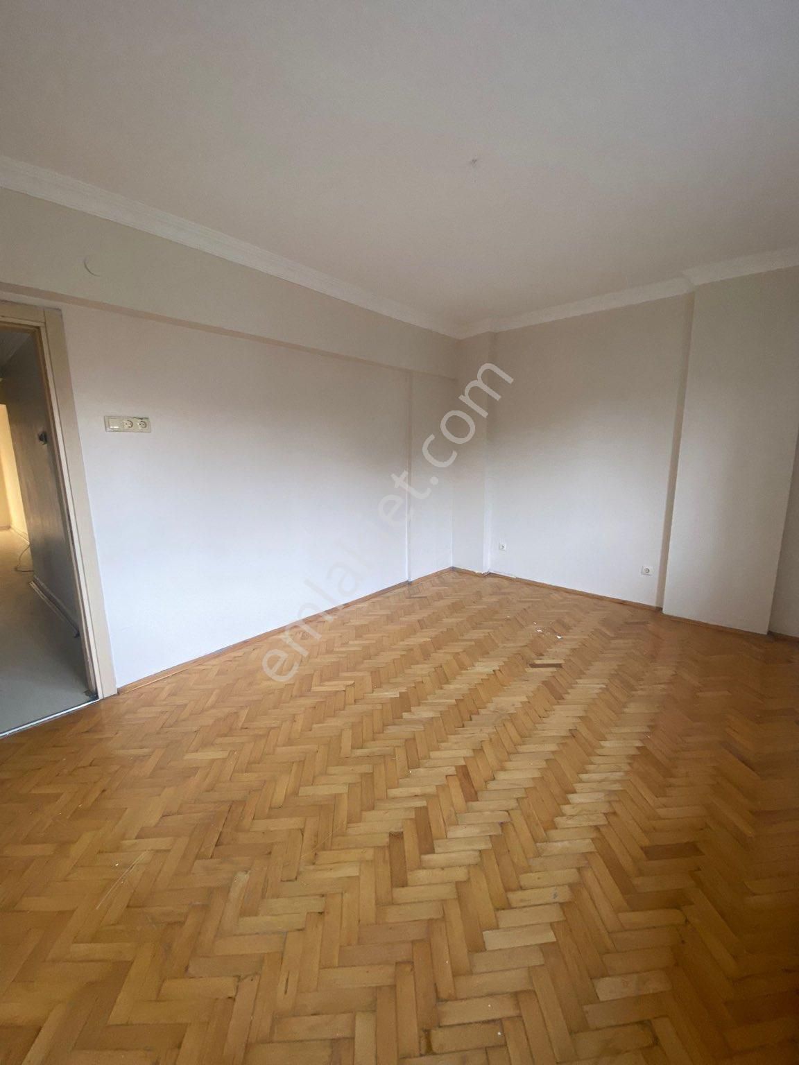 Tepebaşı Hoşnudiye Satılık Daire ATATÜRK CADDESİ ÜZERİ BAKIMLI 3+1 SATILIK DAİRE