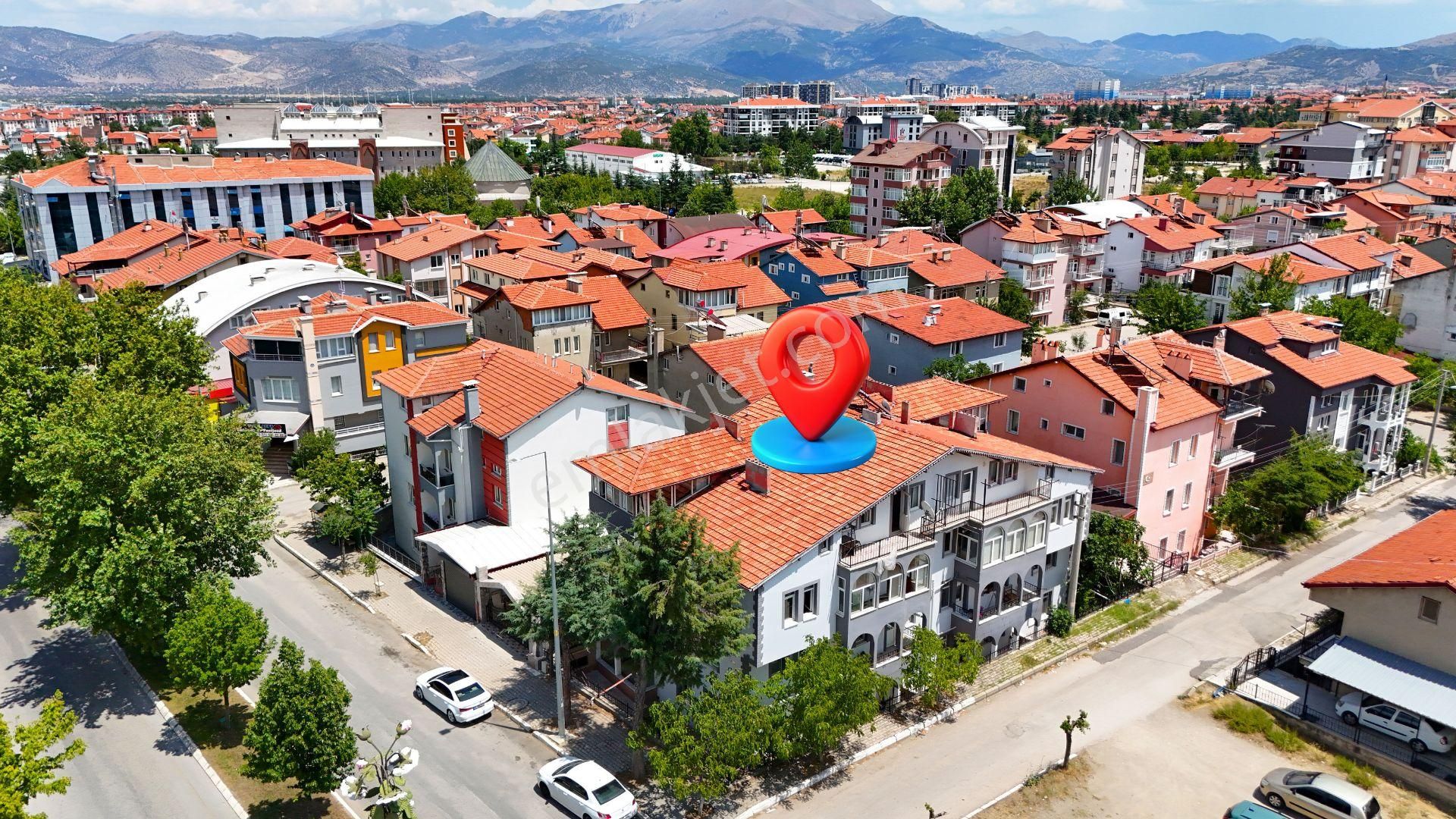 Isparta Merkez Fatih Kiralık Daire  FATİH MAHALLESİ ADLİYE YANI KİRALIK 2+1 EŞYALI DAİRE