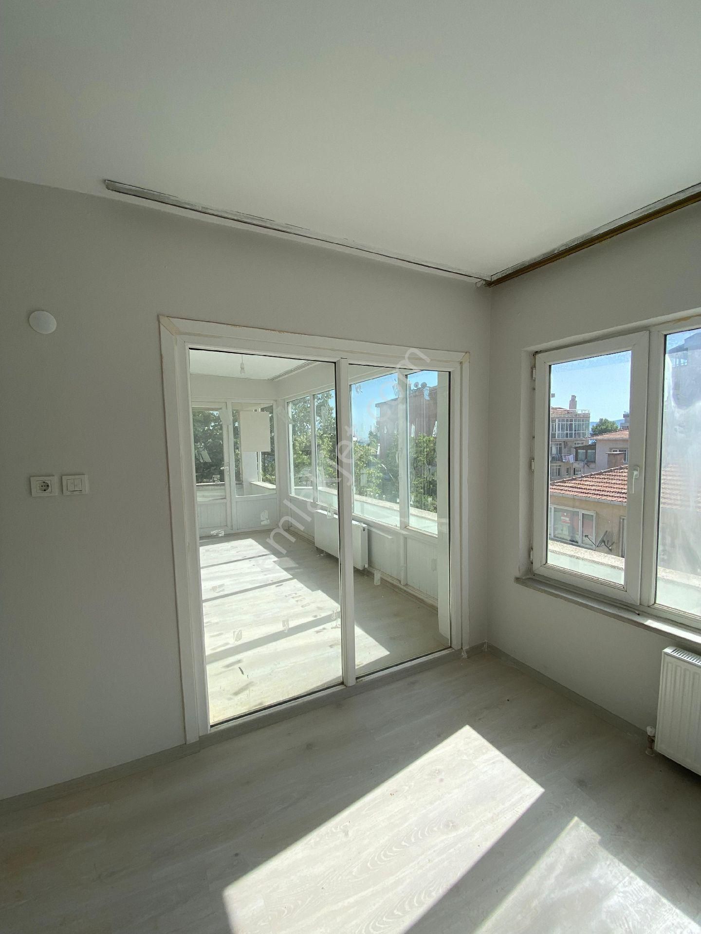 Geliboluda 3 Katlı Apartman Satılıktır - Görsel 14