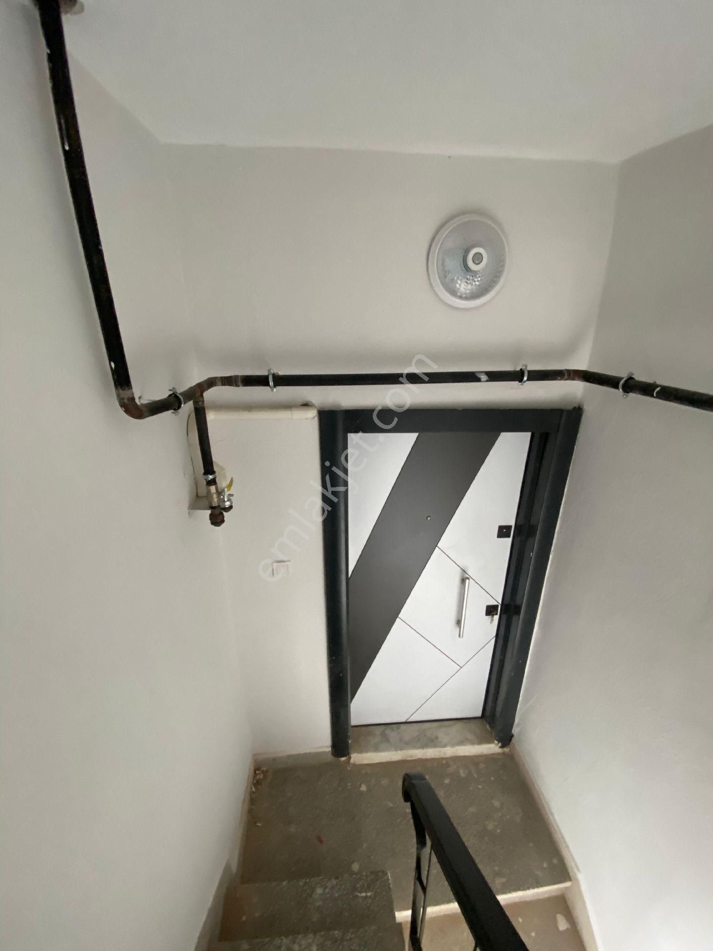 Geliboluda 3 Katlı Apartman Satılıktır - Görsel 20