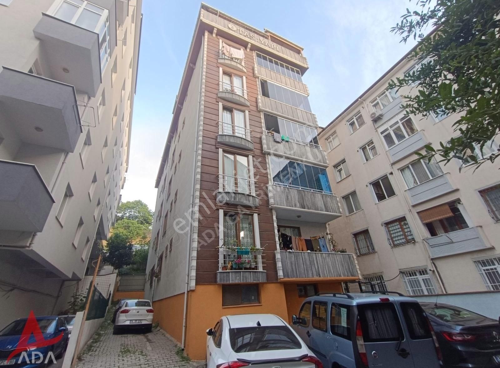 Pendik Esenyalı Satılık Daire ADA EMLAK'DAN SATILIK ESENYALI MAHALLESİNDE GENİŞ 85m2 2+1 DAİRE