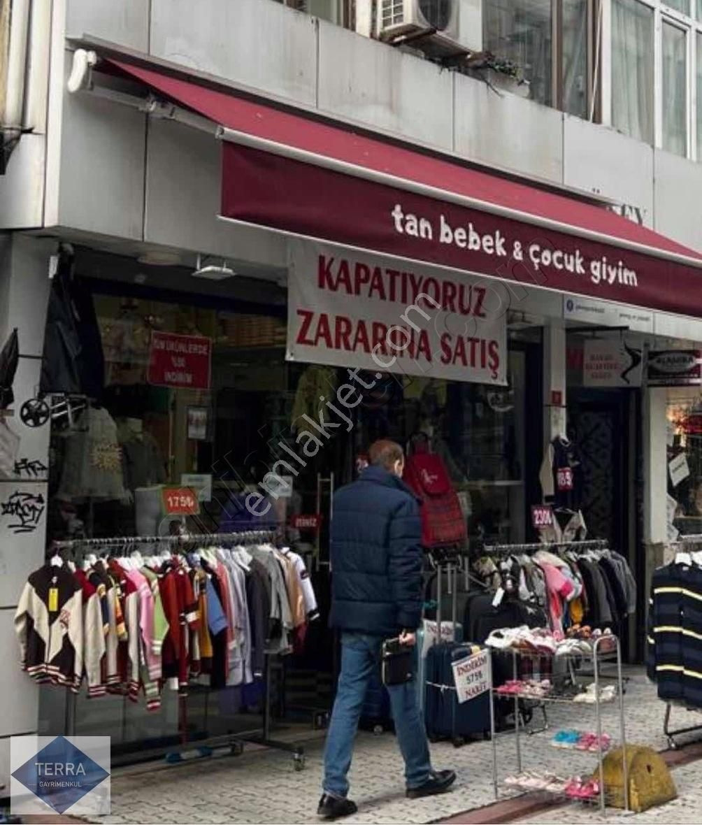 Bakırköy Cevizlik Satılık Dükkan & Mağaza Bakırköy Hüsreviye Sokakta 85 M2 Satılık Dükkan