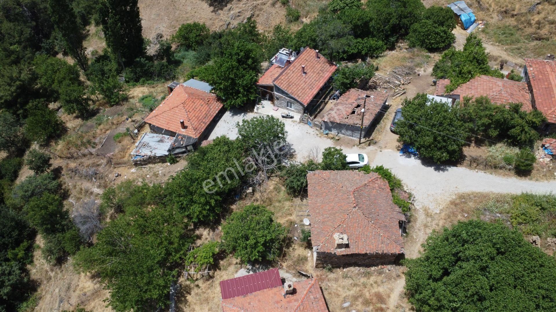 Çanakkale Bayramiç Kaykılar Köyü 414 M2 Arsa Kargir Ev - Görsel 5