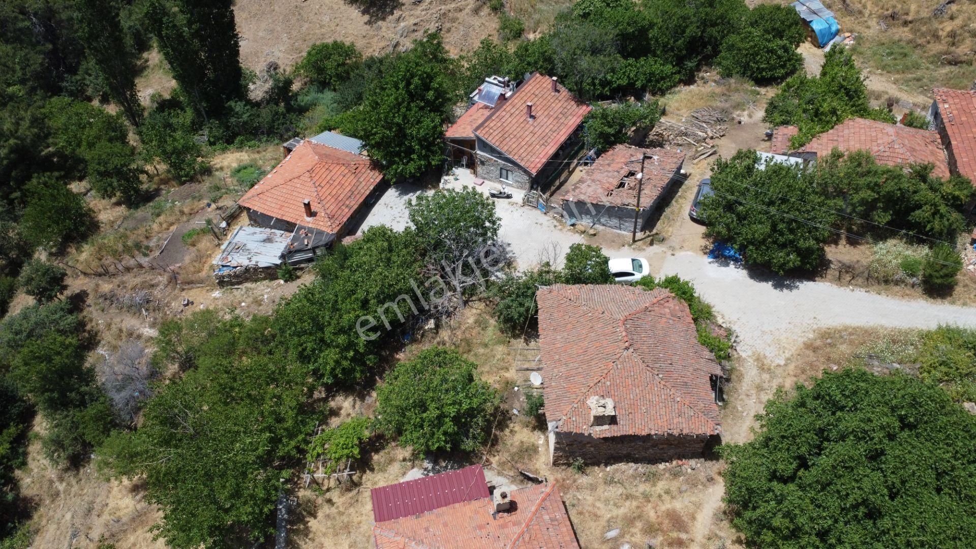 Çanakkale Bayramiç Kaykılar Köyü 414 M2 Arsa Kargir Ev - Görsel 4