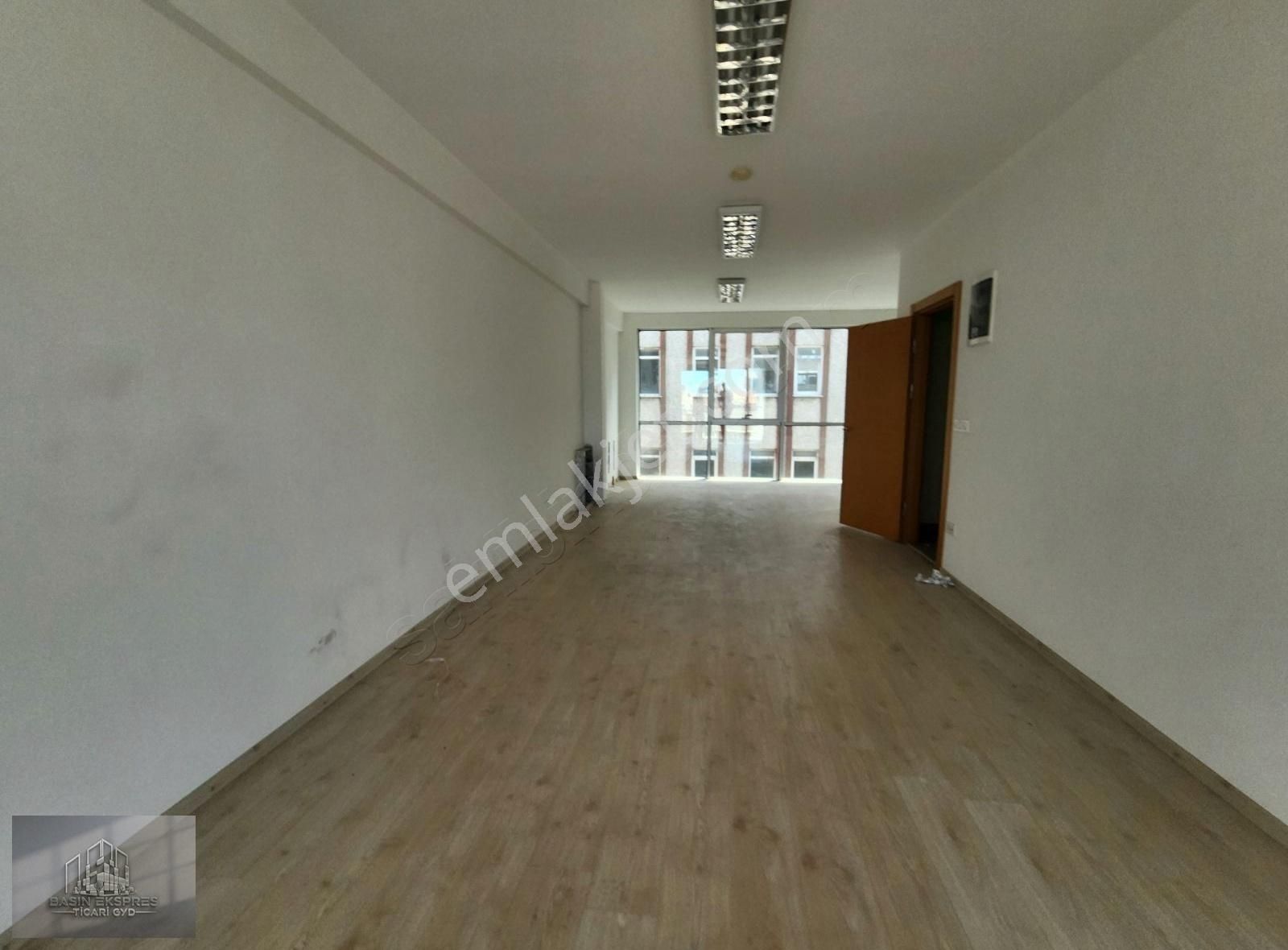 Bağcılar 15 Temmuz Kiralık Bina SULYAPIDAN KOMPLE KİRALİK BİNA İSKANLİ YENİ 350 M2