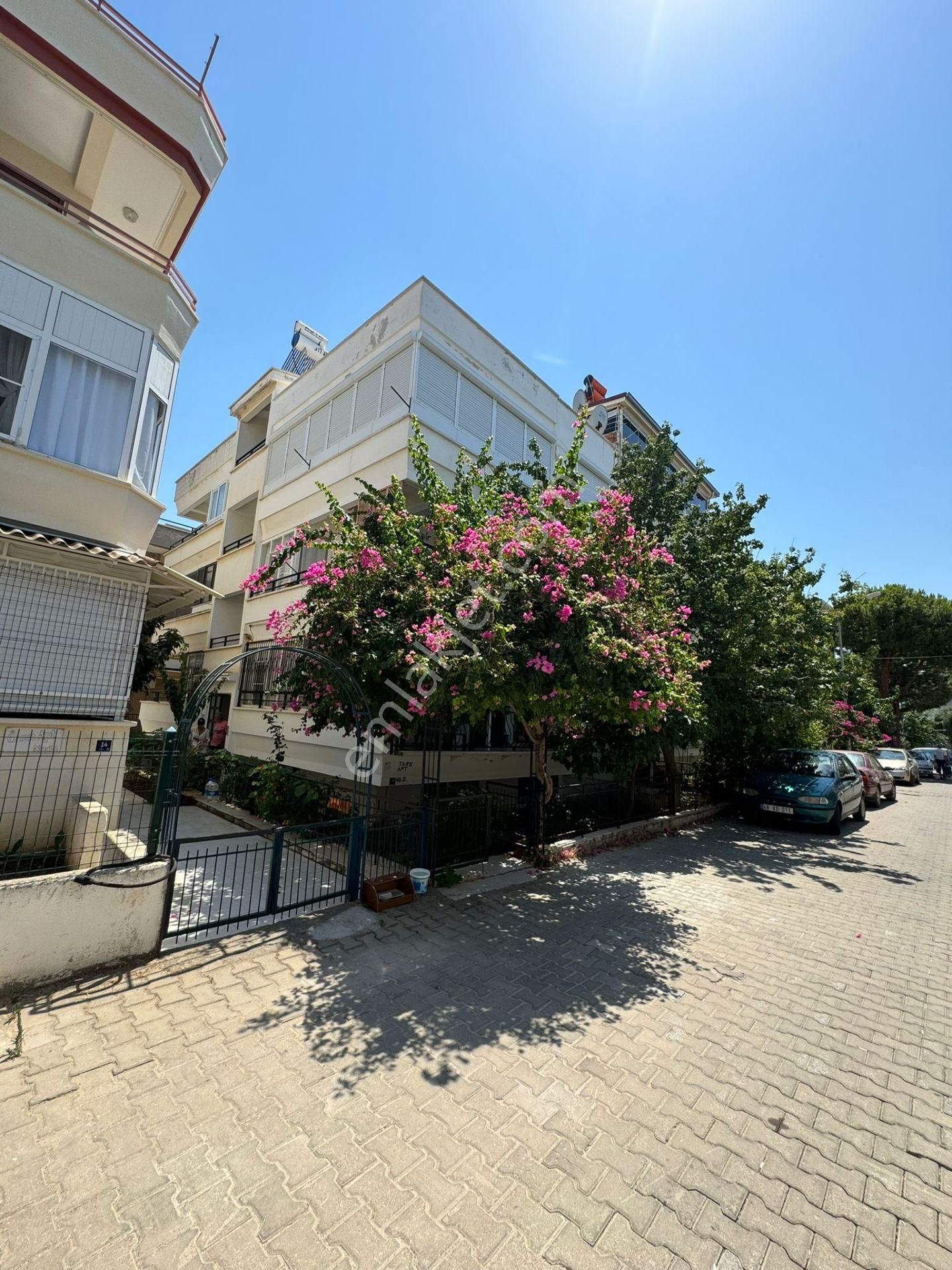 Aydın Didim Altınkum Çamlıkta Altınkum Plajına 500m Mesafe 3+1 Açık Mutfaklı Geniş Bahçeli Dairemiz - Görsel 6