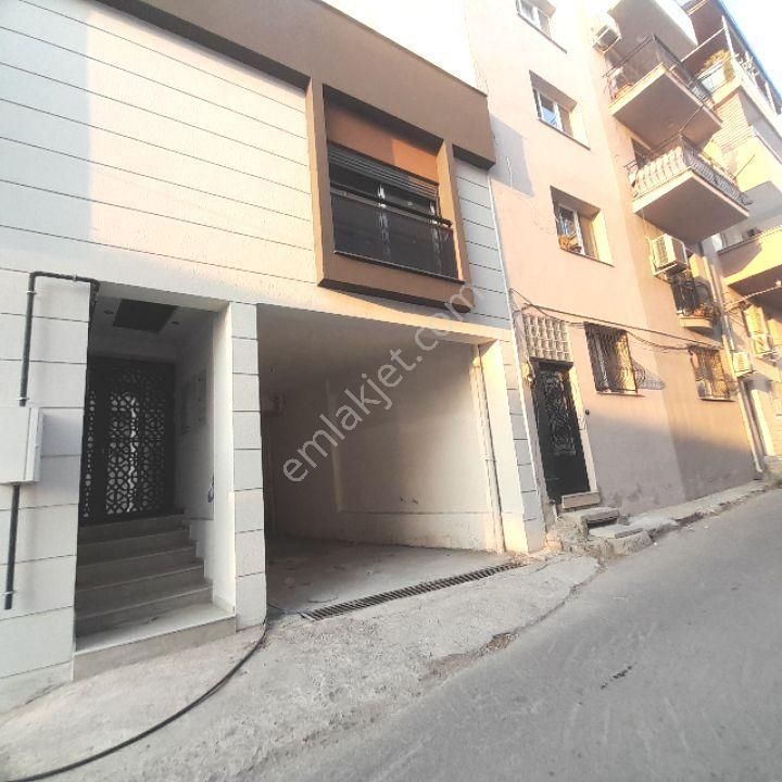 Bornova Kızılay Satılık Daire KIZILAY MAHALLESİ 1+1 SATILIK DAİRE 