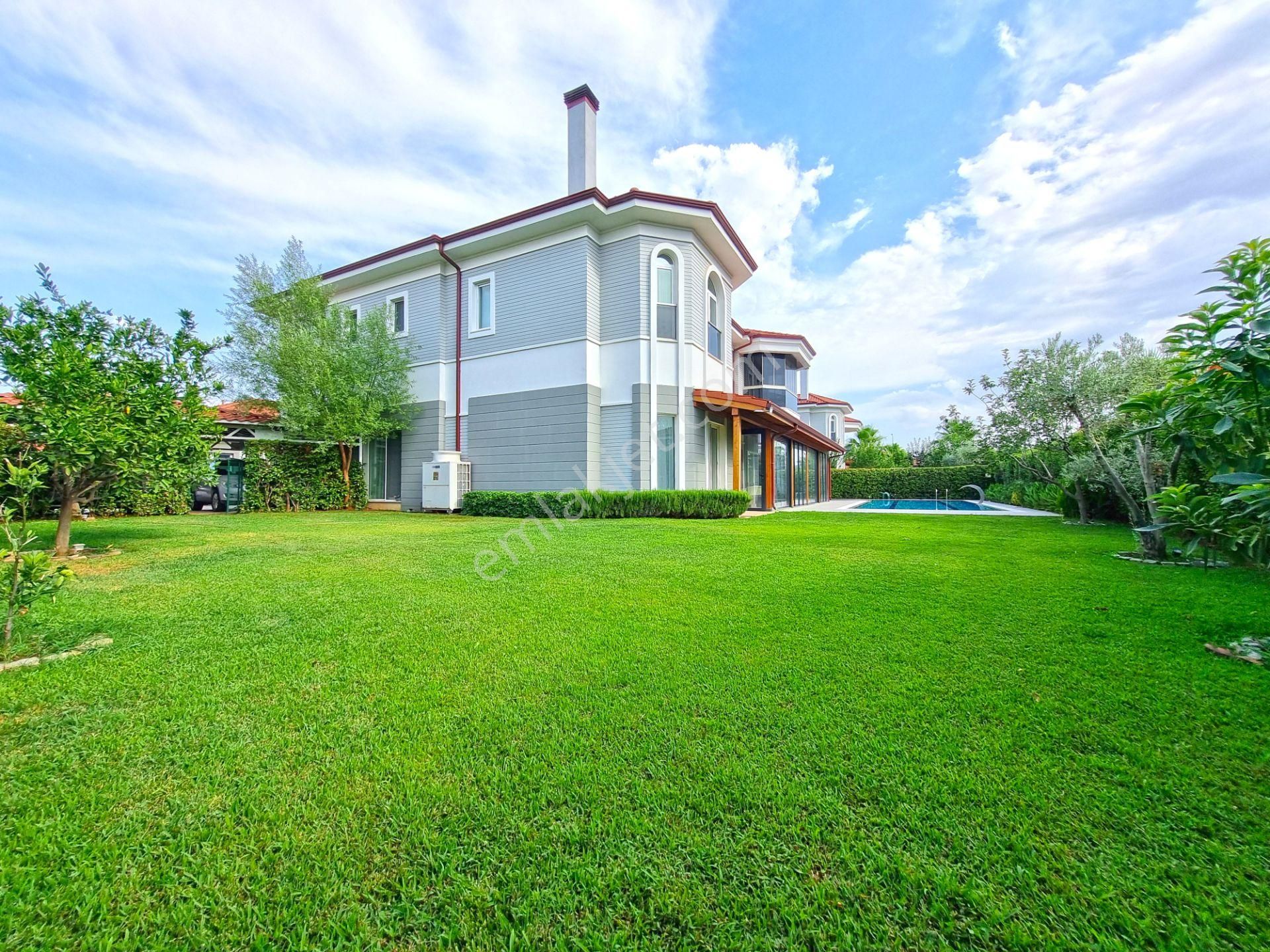 Gökhan Üçgün'den Panorama Villaları'nda Etkileyici Müstakil Villa - Görsel 3