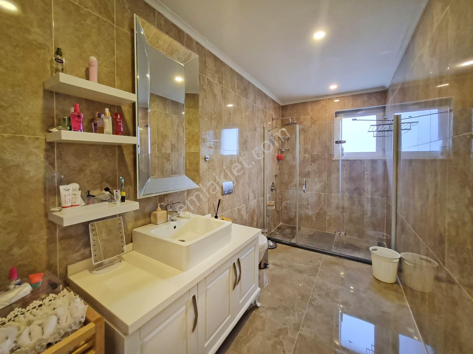 Gökhan Üçgün'den Panorama Villaları'nda Etkileyici Müstakil Villa - Görsel 27