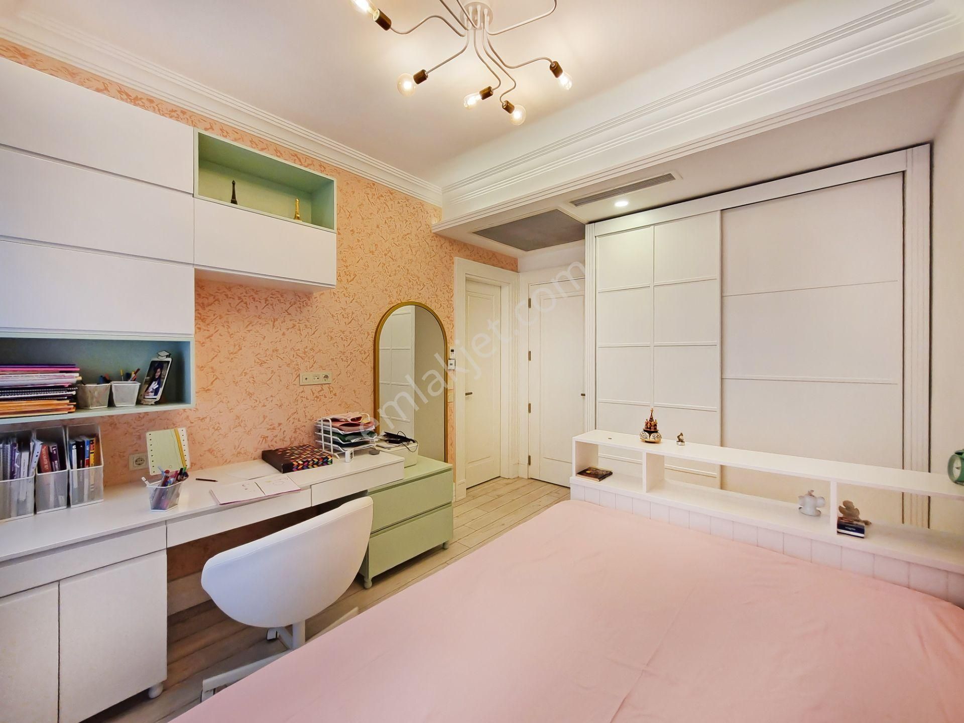Gökhan Üçgün'den Panorama Villaları'nda Etkileyici Müstakil Villa - Görsel 28