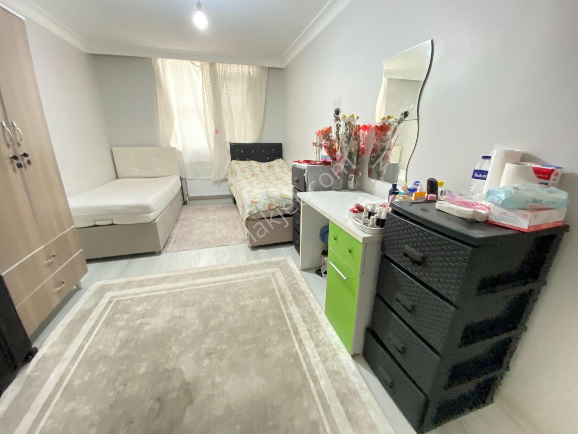 Avcılarda Metrobüse 1dk Fatura Aidat Dahil Eşyalı Apart Odalar - Görsel 31