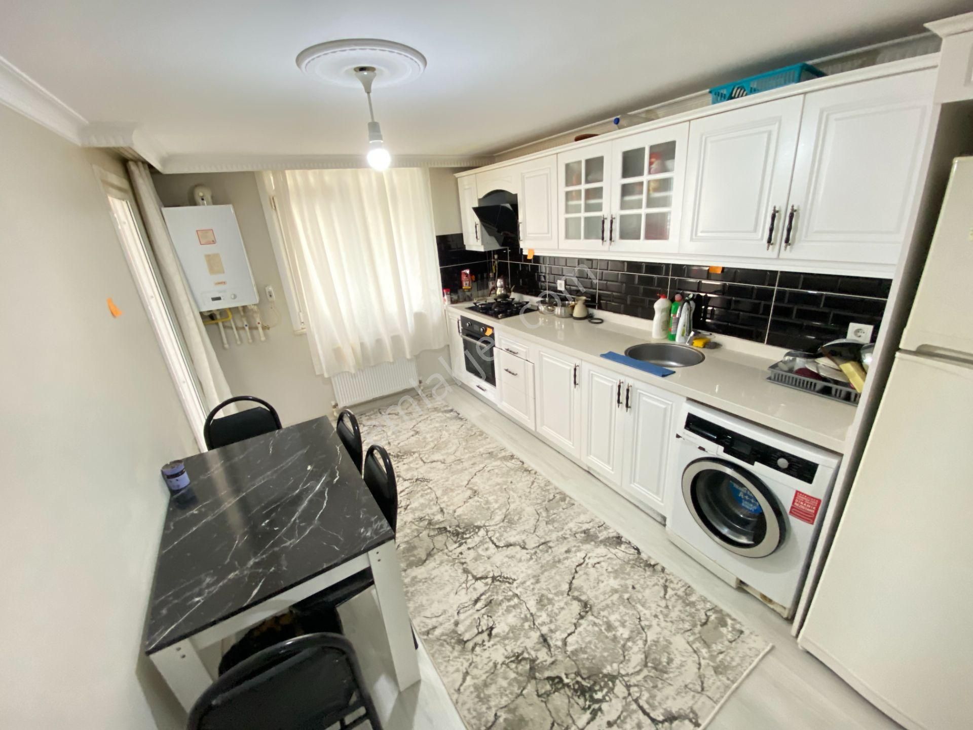 Avcılarda Metrobüse 1dk Fatura Aidat Dahil Eşyalı Apart Odalar - Görsel 12